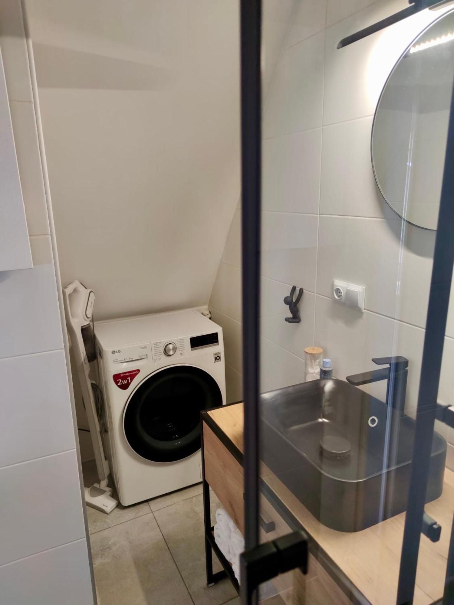Apartament Michalowskiego W Poblizu Radiostacji Gliwice Exteriör bild